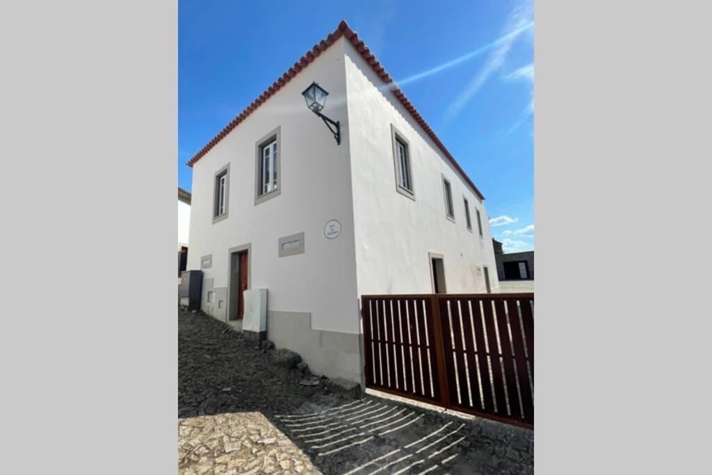 Casa De Sampaio - Castelo Mendo Villa Exterior photo